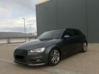 Gebraucht Audi A3 S-Line 110 PS (80 kW) 2015 Grau Limousine