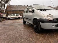 Second-hand Renault Twingo 56 CP (41 kW) 2007 Argintiu Hatchback