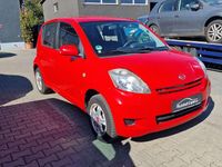 Gebraucht Daihatsu Sirion 69 PS (50 kW) 2008 Rot Kleinwagen