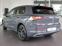 Gebraucht VW Golf VIII Edition 150 PS (110 kW) 2024 Grau (delfingrau metallic / schwarz uni (dachfarbe)) Kleinwagen