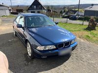 Gebraucht BMW 528 193 PS (141 kW) 1998 Blau Limousine