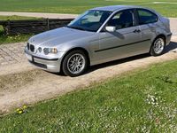 Gebraucht BMW 318 143 PS (105 kW) 2002 Silber Coupé