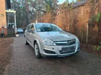 Gebraucht Opel Astra 120 PS (88 kW) 2009 Silber Kombi