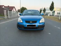 Gebraucht Kia Rio 82 PS (60 kW) 2007 Blau Kleinwagen