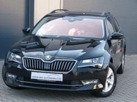 Gebraucht Skoda Superb 132 PS (97 kW) 2018 Schwarzmagic perleffekt Kombi