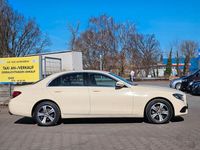 Gebraucht Mercedes E200 Avantgarde 150 PS (110 kW) 2019 Hellelfenbein  unilack Limousine