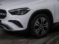Gebraucht Mercedes GLA200 Progressive 150 PS (110 kW) 2024 Weiß SUV