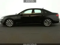 Gebraucht Audi A4 S-Line 204 PS (150 kW) 2023 Mythosschwarz metallic Limousine