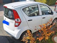 Gebraucht Suzuki Splash 68 PS (50 kW) 2011 Weiß Kleinwagen