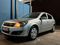 Gebraucht Opel Astra 105 PS (77 kW) 2006 Silber Limousine