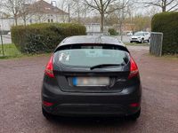 Gebraucht Ford Fiesta 81 PS (59 kW) 2010 Grau Kleinwagen