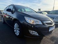 Gebraucht Opel Astra Sport 140 PS (102 kW) 2012 Karbonschw graphitschw midnigh Kombi