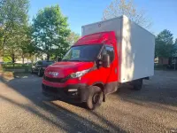 Gebraucht Iveco Daily 145 PS (106 kW) 2016 Red ic 313 Van / Kleinbus