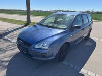 Używany Ford Focus Fun X 116 KM (85 kW) 2006 Sedan/Limuzyna