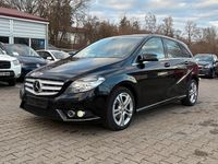 Gebraucht Mercedes B180 109 PS (80 kW) 2012 Schwarz Van / Kleinbus