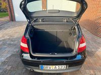 Gebraucht BMW 116 116 PS (85 kW) 2005 Schwarz Kleinwagen