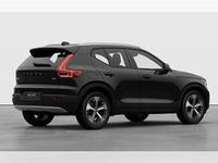 Neu Volvo XC40 Core 163 PS (119 kW) 2026 Schwarz (onyx black / metallic) SUV