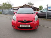 Gebraucht Toyota Yaris Edition 99 PS (72 kW) 2011 Rot Kleinwagen