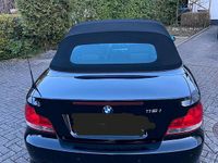 Gebraucht BMW 118 Cabriolet 143 PS (105 kW) 2008 Schwarz Cabrio
