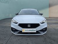 Gebraucht Seat Leon FR 150 PS (110 kW) 2024 Weiß Van / Kleinbus