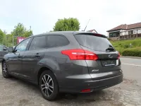 Gebraucht Ford Focus Trend 101 PS (74 kW) 2016 Grau Kombi