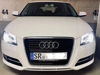 Gebraucht Audi A3 Sportback Attraction 105 PS (77 kW) 2012 Weiß Kleinwagen
