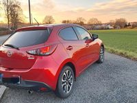 Gebraucht Mazda 2 Edition 90 PS (66 kW) 2015 Rot Kleinwagen
