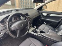 Gebraucht Mercedes C220 Avantgarde 177 PS (130 kW) 2007 Weiß Limousine