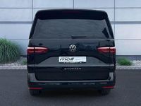 Gebraucht VW Multivan Life 150 PS (110 kW) 2025 Deep black perleffekt Van