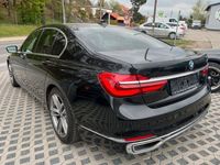 Gebraucht BMW 740 320 PS (235 kW) 2016 Schwarz Limousine
