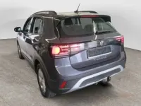 Gebraucht VW T-Cross Life 95 PS (69 kW) 2024 Grau SUV