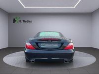 Gebraucht Mercedes SLK200 184 PS (135 kW) 2014 Schwarz Cabrio
