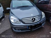Gebraucht Mercedes B200 136 PS (100 kW) 2007 Silber Van / Kleinbus