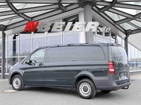 Gebraucht Mercedes Vito 163 PS (119 kW) 2022 Granitgruen Van