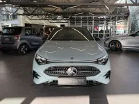 Gebraucht Mercedes CLA180 AMG 156 PS (114 kW) 2026 Unilack aquamint Limousine