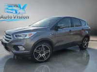 Occasion Ford Kuga Titanium 182 ch (133 kW) 2017 Gris SUV