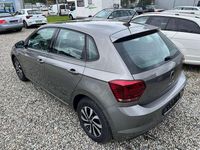Gebraucht VW Polo Active 95 PS (69 kW) 2021 Grau Kleinwagen