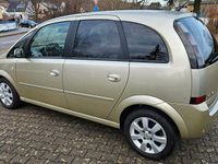 Gebraucht Opel Meriva Innovation 105 PS (77 kW) 2009 Gold Van / Kleinbus
