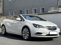 Gebraucht Opel Cascada Active 170 PS (125 kW) 2017 Weiß Cabrio
