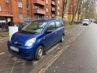 Gebraucht Daihatsu Cuore 69 PS (50 kW) 2008 Blau Kleinwagen