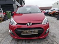 Gebraucht Hyundai i10 Edition 87 PS (63 kW) 2014 Rot Kleinwagen