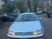Gebraucht VW Golf IV 90 PS (66 kW) 1998 Kleinwagen
