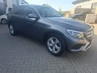 Gebraucht Mercedes GLC250 211 PS (155 kW) 2017 Selenitgrau SUV