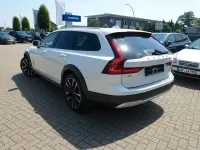 Gebraucht Volvo V90 CC Ultimate 250 PS (183 kW) 2023 Weiß Kombi