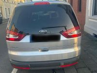 Gebraucht Ford Galaxy Titanium 160 PS (117 kW) 2014 Silber Van / Kleinbus