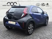 Gebraucht Toyota Aygo X Pulse 72 PS (52 kW) 2024 Juniper blue (8y8)/ black mica SUV