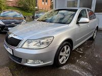Gebraucht Skoda Octavia Ambiente 160 PS (117 kW) 2011 Silber Limousine
