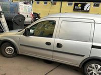 Second-hand Opel Combo 51 CP (37 kW) 2008 Argintiu Monovolum