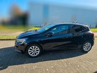 Gebraucht Renault Clio V Intens 91 PS (66 kW) 2021 Schwarz Kleinwagen