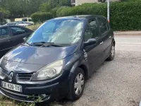 Gebraucht Renault Scénic III 106 PS (77 kW) 2009 Grau Van / Kleinbus